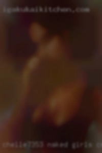 Chelle7353 naked girls crazy shaking cold in ice water