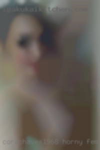 coraChaves1968 horny females athletes fucking